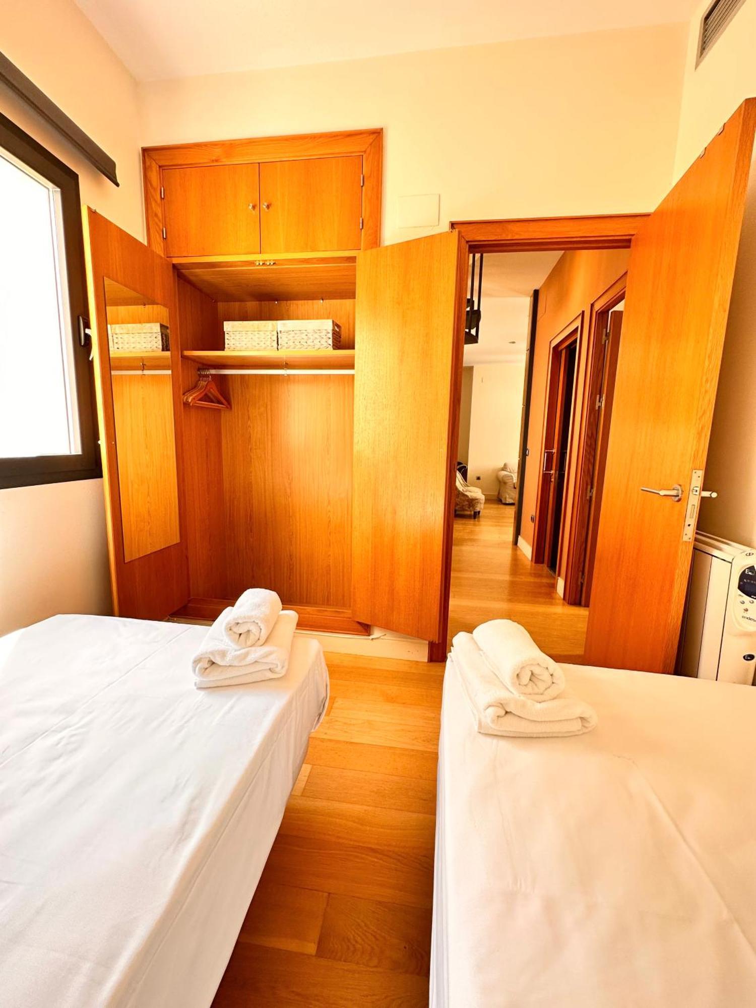 Penthouse Near Cathedral Private Rooftop Private Parking Sevilla Exterior foto